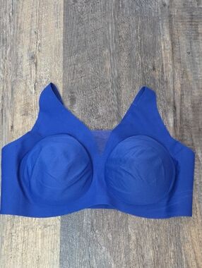 knix Electric Blue Seamless Wireless Bra